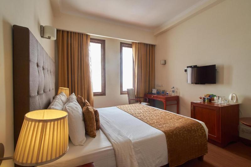 Royal Sarovar Portico Siliguri Bagian luar foto