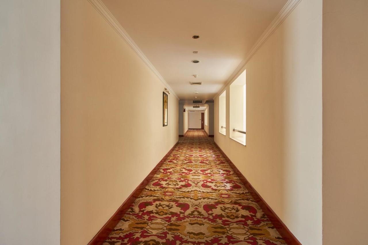 Royal Sarovar Portico Siliguri Bagian luar foto