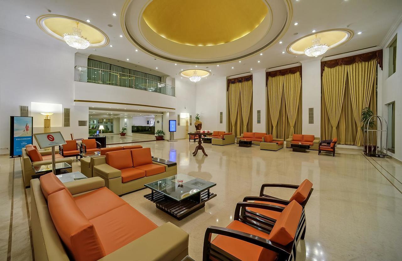 Royal Sarovar Portico Siliguri Bagian luar foto